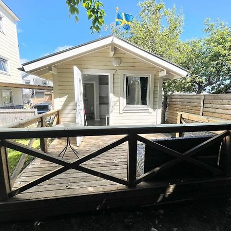 Egen Stuga Mitt I Stan Karlstad Kültér fotó